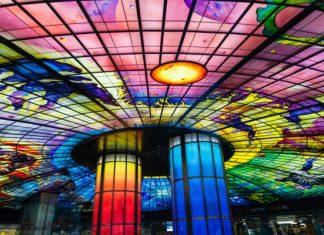 10 самых необычных станций метро в мире