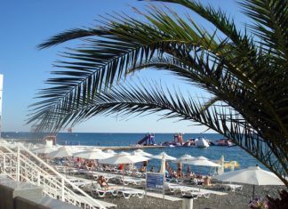 Сочи не будет сертифицировать пляжи по системе «Голубой флаг»