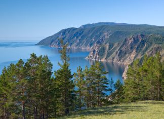 Туристы FUN&SUN в феврале полетят на Байкал