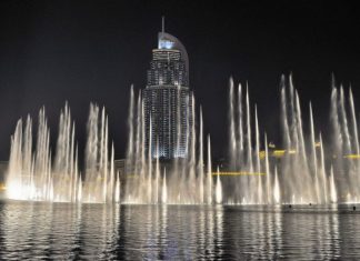 Фонтан Дубай (Dubai Fountain) музыкальный фонтан в ОАЭ