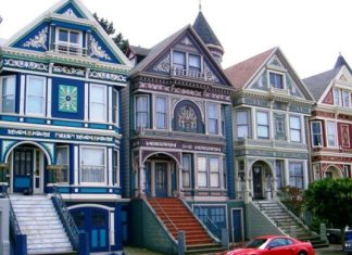 Улица Штайнер (Steiner) в Сан-Франциско с её викторианскими домами Painted Ladies