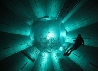 Немо 33 (Nemo 33) — самый глубокий крытый бассейн в мире, Уккеле, Бельгия