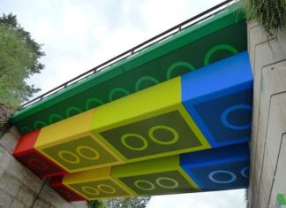 LEGO-мост (Lego Bridge) – мост из конструктора в Вуппертале, Германия