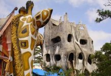 Сумасшедший дом (Crazy-House) гостевой дом Дан Хан Нга, Далат, Вьетнам